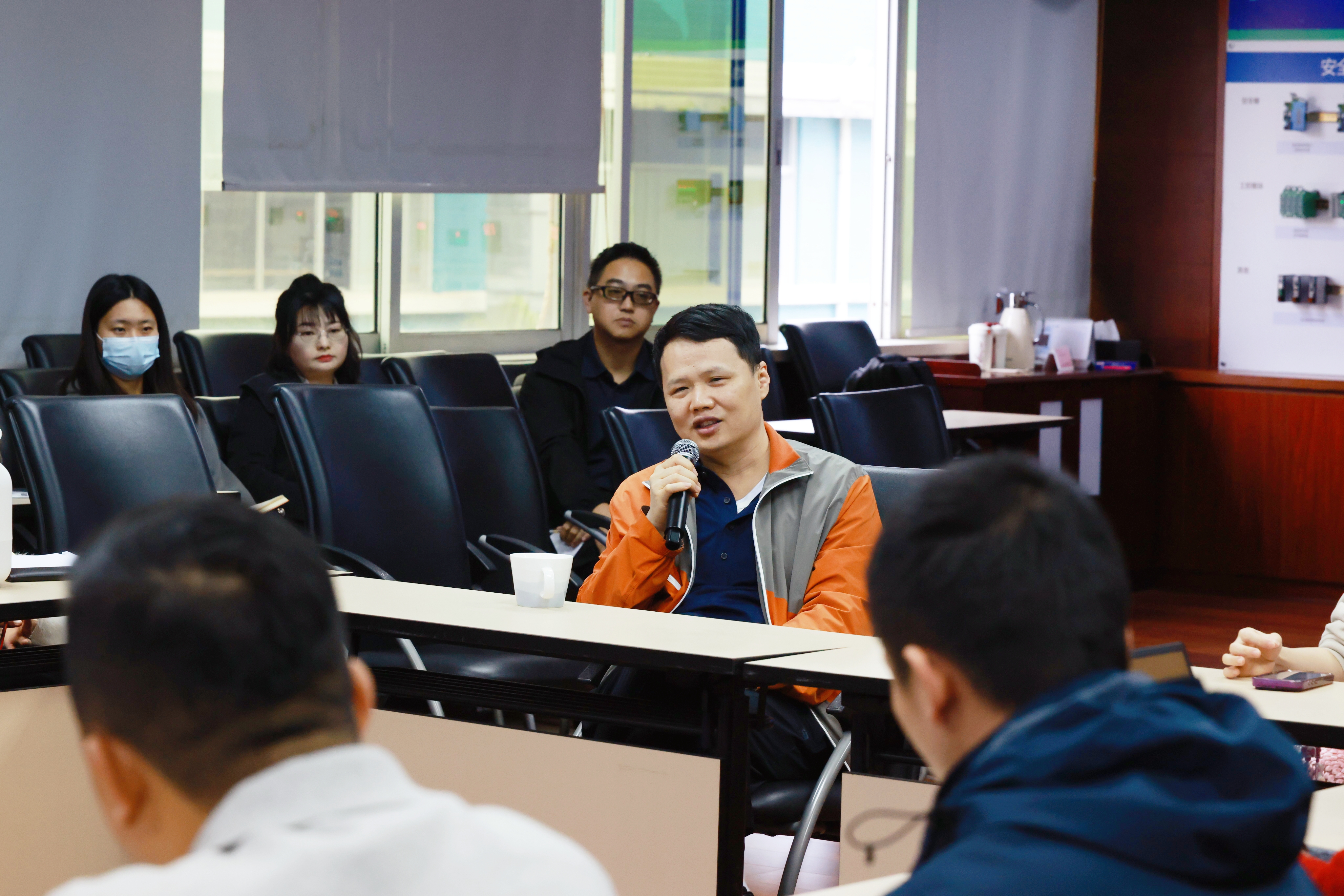 3f61e5d07e718f276f6988032dacd621.jpg 3f61e5d07e718f276f6988032dacd621.jpg